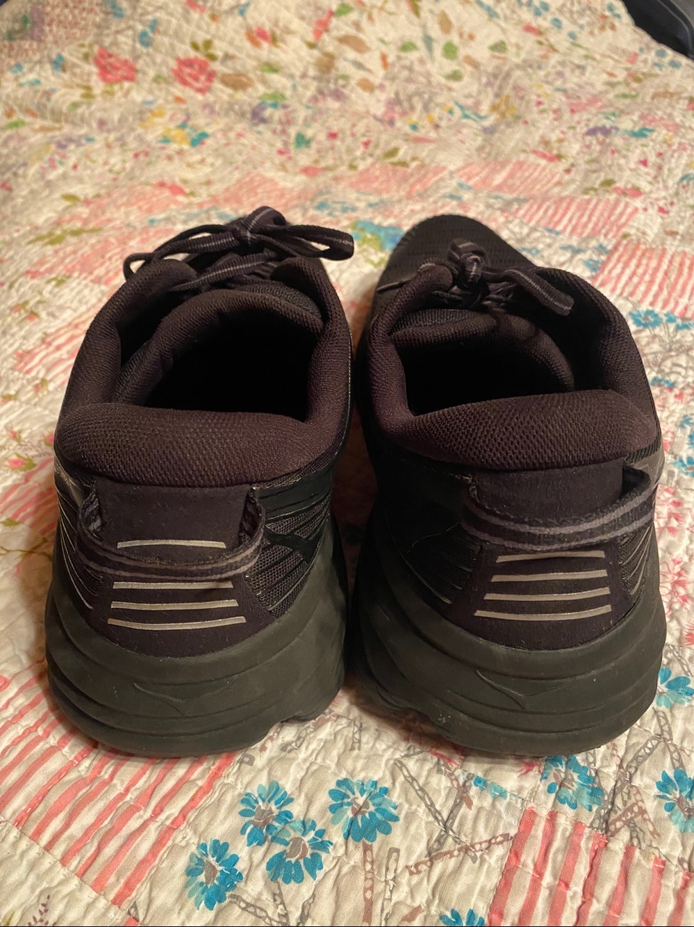 Hoka Men's Black Athletic Running Shoes size 11 EUC - Picture 5 of 7